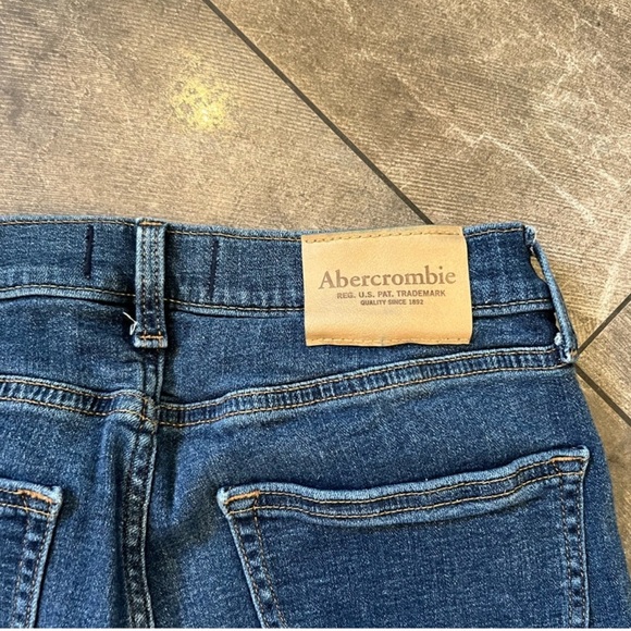 Abercrombie kids straight jeans size 15/16 long - Picture 6 of 6